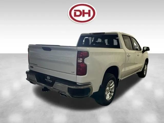 Used 2023 Chevrolet Silverado 1500 LT AWD/4WD image 12