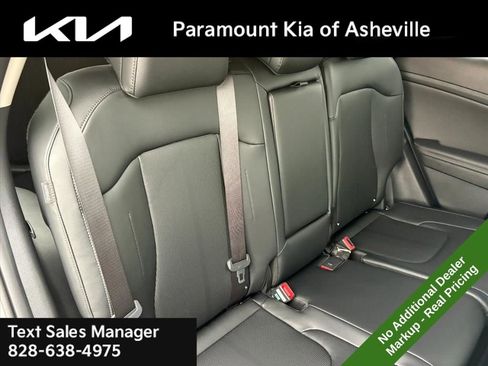 New 2026 Kia Sportage EX image 23