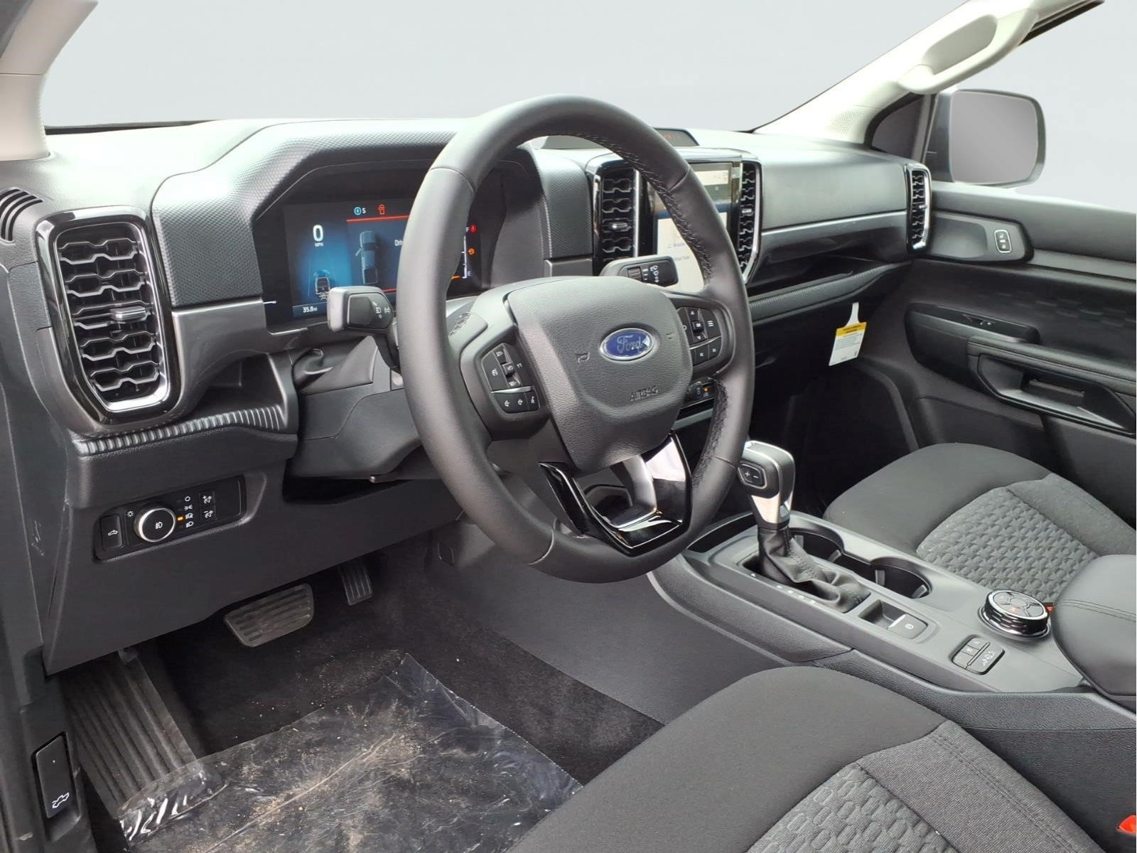 New 2026 Ford Ranger XLT w/ FX4 Off-Road Package AWD/4WD image 11