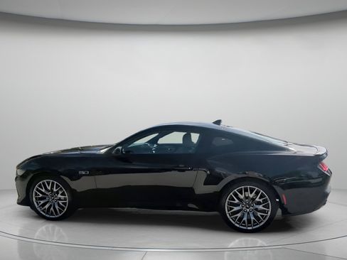 Certified 2025 Ford Mustang GT Premium image 16