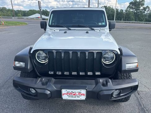 Used 2021 Jeep Wrangler Unlimited Sport AWD/4WD image 8