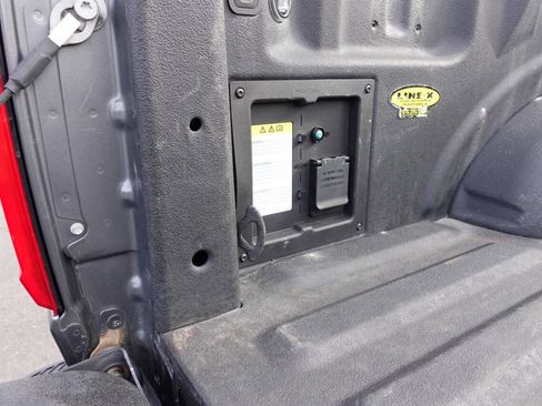 Used 2022 Ford F150 XLT w/ Equipment Group 302A High image 26