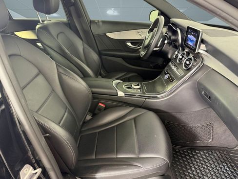 Used 2018 Mercedes-Benz C 300 Sedan image 21