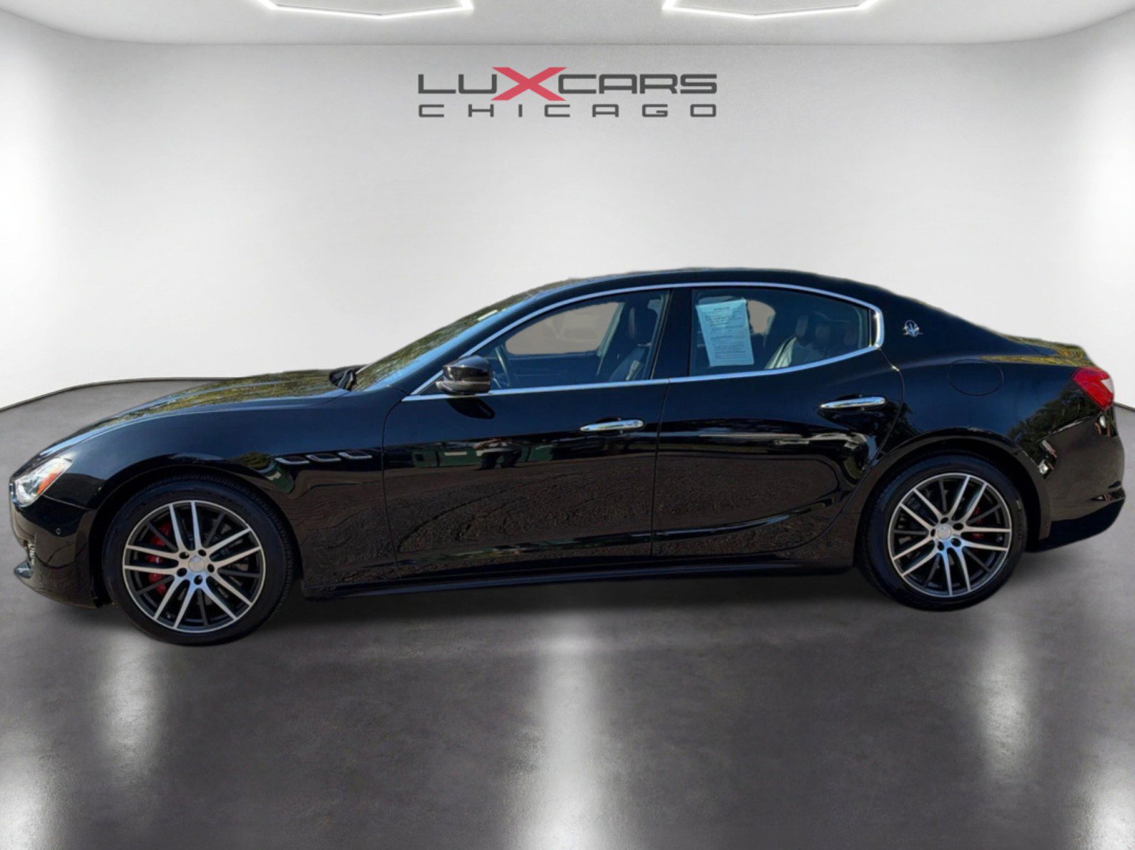 Used 2019 Maserati Ghibli S Q4 AWD/4WD image 8