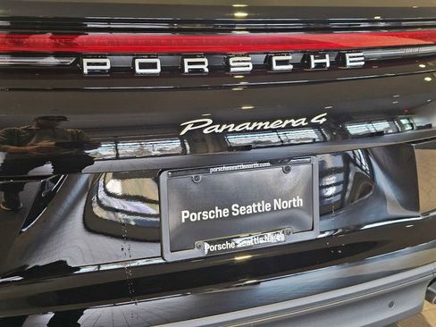 New 2025 Porsche Panamera 4 image 16