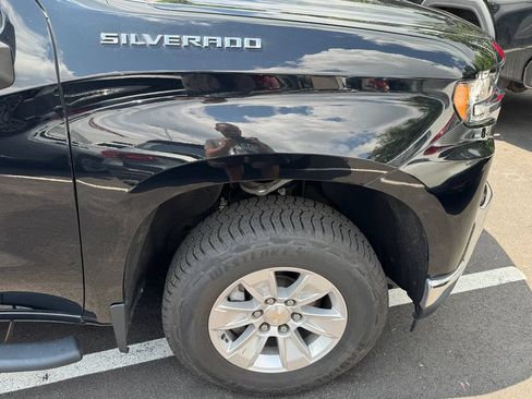 Used 2022 Chevrolet Silverado 1500 LT w/ Bed Protection Package AWD/4WD image 8