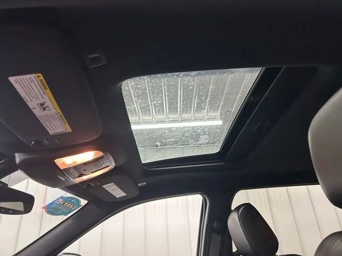 Used 2025 Dodge Durango R/T image 13