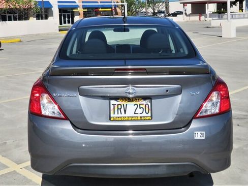 Used 2019 Nissan Versa SV FWD image 8