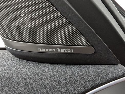 Certified 2023 BMW 530i xDrive w/ Premium Package image 15