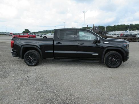 New 2026 GMC Sierra 1500 Elevation w/ Elevation Premium Package AWD/4WD image 3