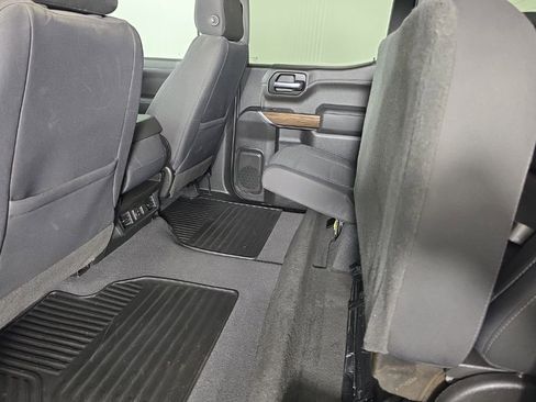 Used 2019 Chevrolet Silverado 1500 RST image 31