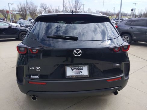 Used 2025 MAZDA CX-50 AWD 2.5 S w/ Premium Plus Pkg image 8