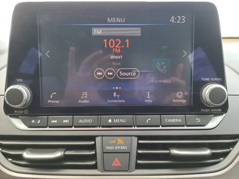 Used 2023 Nissan Altima 2.5 SV FWD image 20
