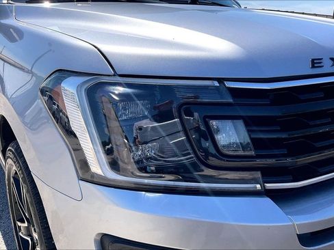 Used 2021 Ford Expedition Limited AWD/4WD image 33