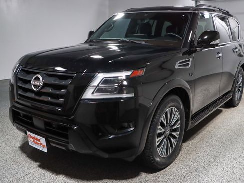 Used 2022 Nissan Armada SL w/ Midnight Edition Package image 35