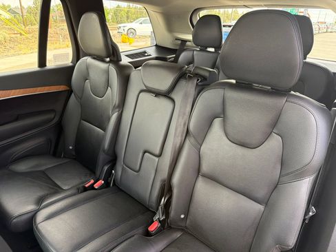 Used 2023 Volvo XC90 B6 Core w/ Protection Package Premier AWD/4WD image 22