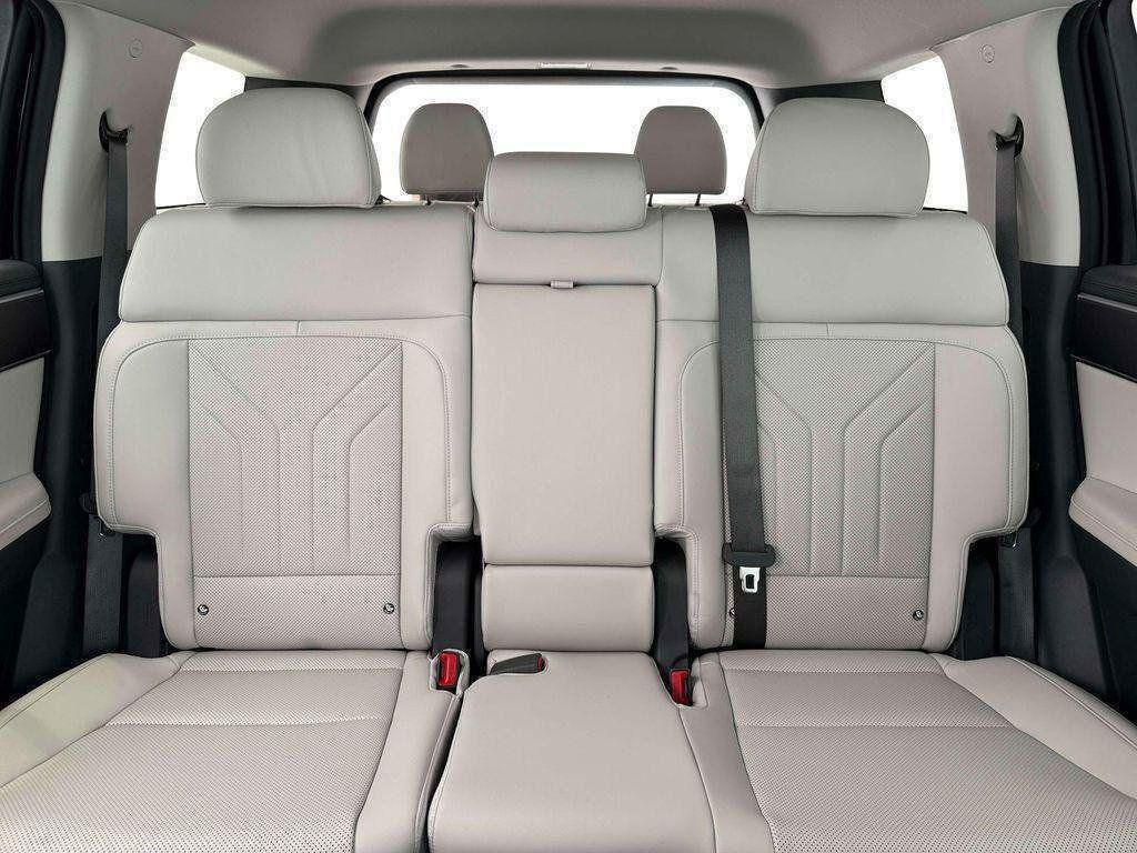 New 2026 Hyundai Santa Fe SEL FWD image 16