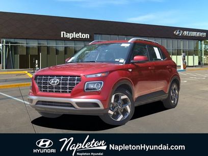 Used 2025 Hyundai Venue SEL