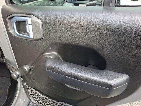 Certified 2021 Jeep Wrangler Unlimited Sport image 14