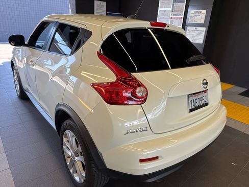 Used 2012 Nissan Juke SL FWD image 15