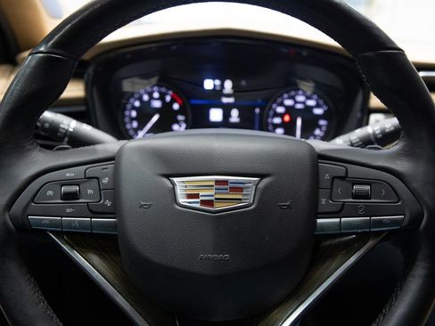 Used 2020 Cadillac XT6 Premium Luxury w/ Platinum Package image 46