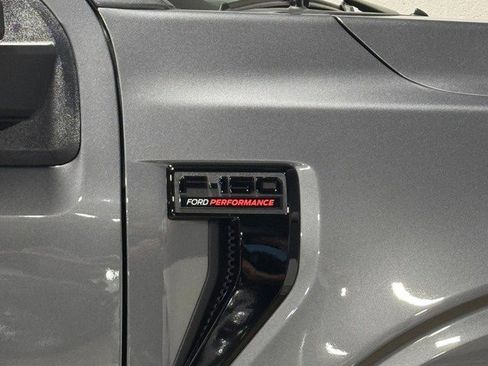Used 2022 Ford F150 Lariat w/ Equipment Group 502A High AWD/4WD image 8