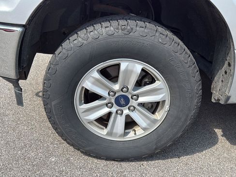Used 2018 Ford F150 XLT AWD/4WD image 15