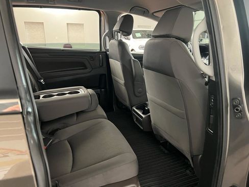 Used 2020 Honda Odyssey EX image 27