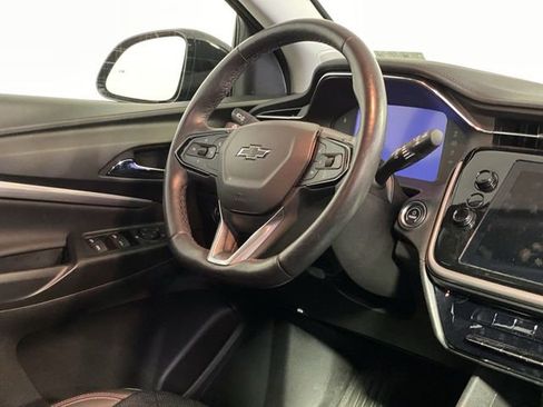 Used 2023 Chevrolet Bolt EUV Premier w/ Redline Edition image 10