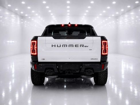 Used 2022 GMC Hummer EV Edition 1 w/ LPO, Illumination Package AWD/4WD image 4