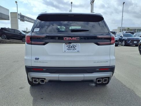 New 2026 GMC Acadia Elevation image 6