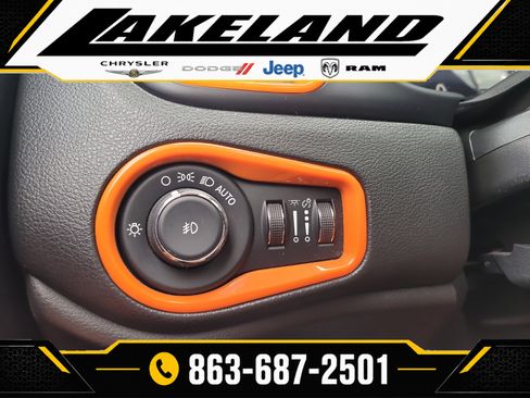 Used 2021 Jeep Renegade Limited w/ Sun & Sound Group AWD/4WD image 31