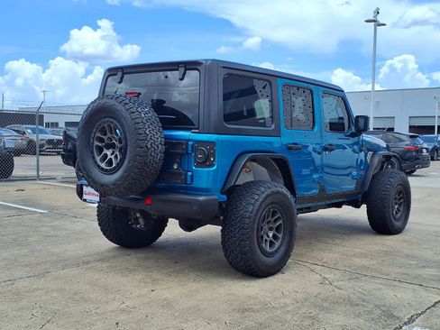 Used 2020 Jeep Wrangler Unlimited Rubicon AWD/4WD image 10