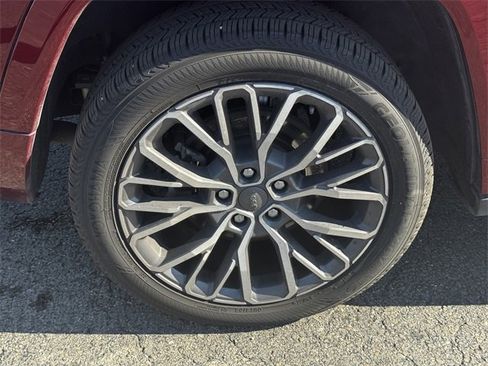 Certified 2023 Jeep Grand Cherokee L Summit image 12