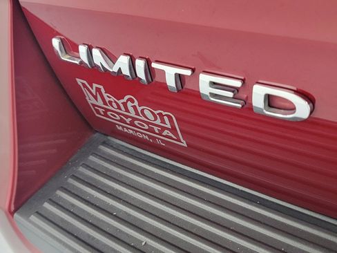 Used 2019 Ford Expedition Limited image 9