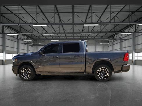 Used 2025 RAM 1500 Laramie AWD/4WD image 2