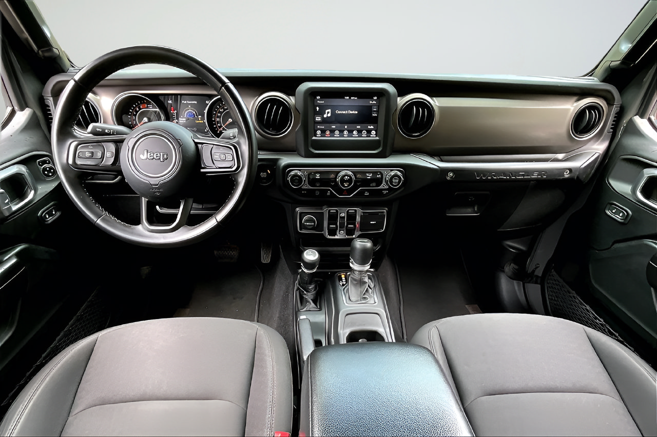Used 2021 Jeep Wrangler Unlimited Sport AWD/4WD image 7