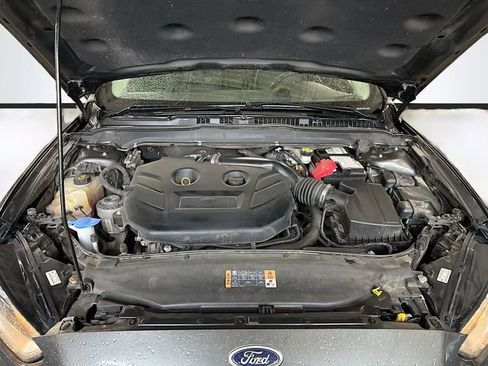 Used 2015 Ford Fusion Titanium image 30