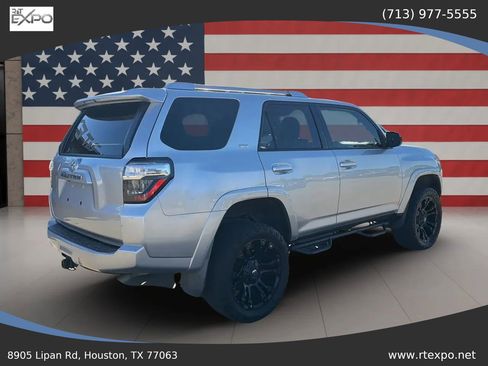 Used 2016 Toyota 4Runner Limited image 8
