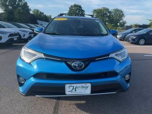 Certified 2018 Toyota RAV4 XLE AWD/4WD image 7