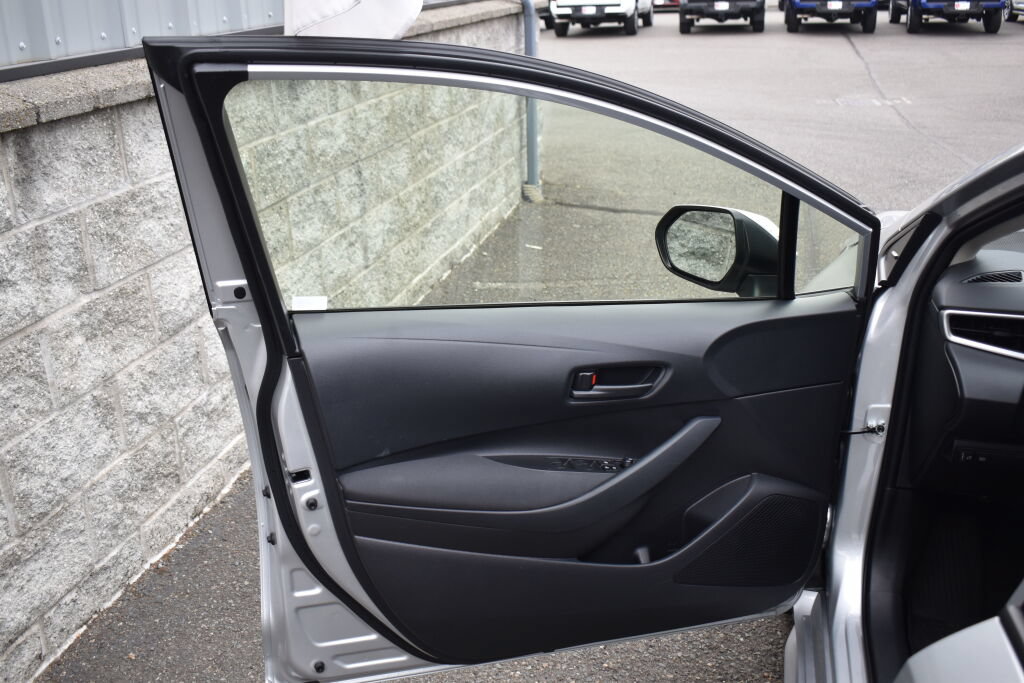 Certified 2026 Toyota Corolla LE FWD image 17