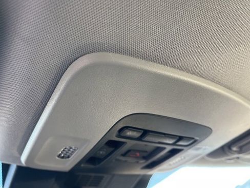 Used 2025 Toyota Camry XLE w/ Premium Package image 30