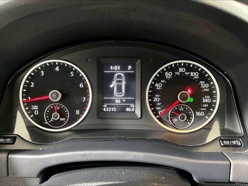 Used 2017 Volkswagen Tiguan S FWD image 16