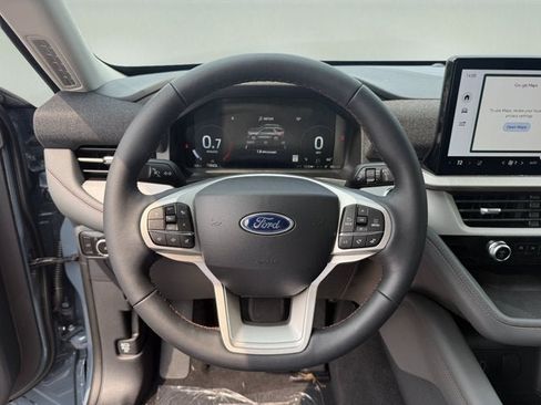 New 2026 Ford Explorer Active w/ Active Comfort Package AWD/4WD image 16