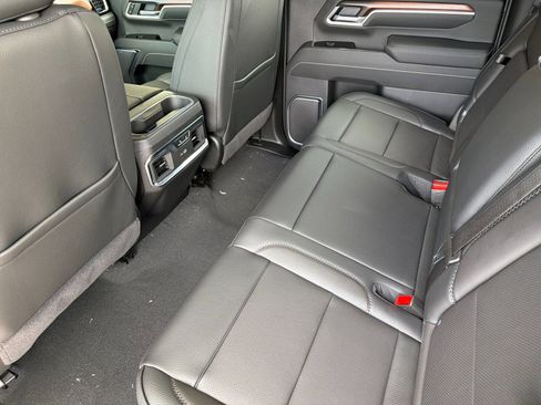 New 2026 GMC Sierra 2500 Denali w/ Denali Reserve Package AWD/4WD image 12