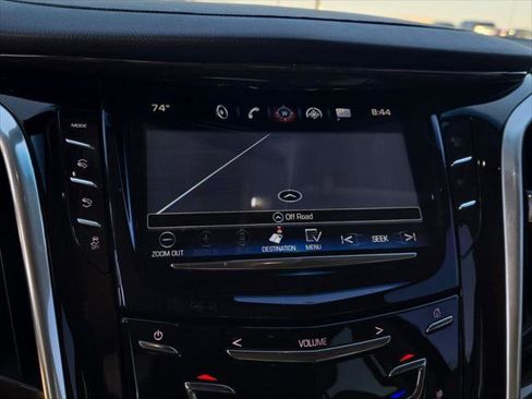 Used 2018 Cadillac Escalade 2WD image 14
