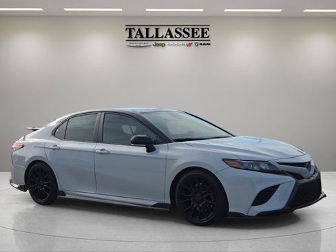 Used 2021 Toyota Camry TRD w/ TRD Package w/JBL Audio image 5