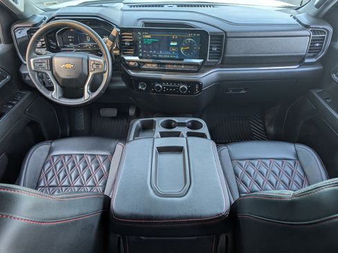 Used 2024 Chevrolet Silverado 1500 LT RWD image 23