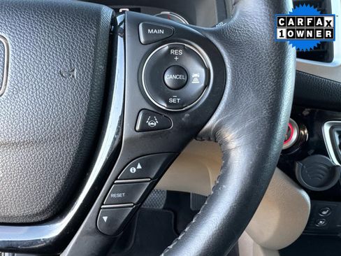 Used 2018 Honda Pilot Elite image 32