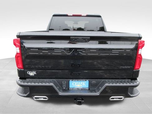 New 2026 Chevrolet Silverado 1500 RST w/ Z71 Off-Road Package AWD/4WD image 5